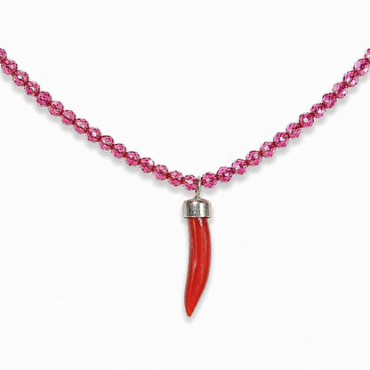 Collana con Cristalli di Rubino Monocristallo Faccetta in Argento 925 con  Cornetto Portafortuna di Corallo rosso